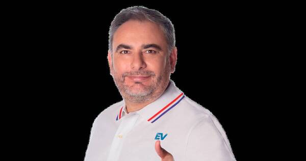 La Nación / “Veo la política como servicio y una herramienta para construir”, afirma candidato a senador