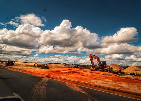 Avanza la construcción de puentes de hormigón en el Parque Lineal 2 - .::Agencia IP::.