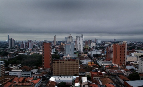 Emiten alerta por tormentas para Central y otros ocho departamentos