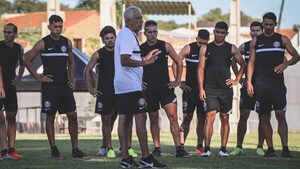 Versus / Paolorosso se va por ética y dolido: "Fue uno de los mejores lugares que estuve en el mundo"