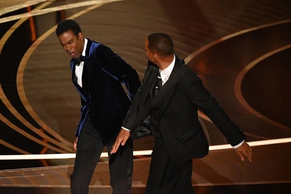 Chris Rock se refirió a la bofetada que recibió en la gala de los Óscars "No soy una víctima"