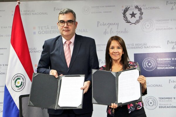 MEC e INAES firman convenio para elevar a licenciatura carrera de formación docente - .::Agencia IP::.