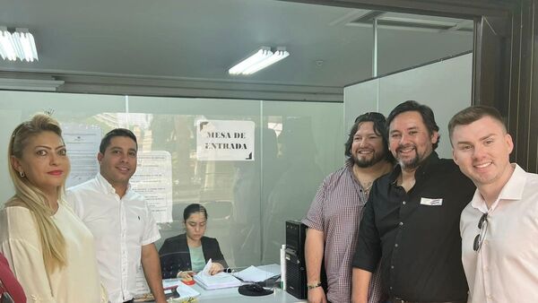 Ediles colorados piden a Contraloría que investigue a Miguel Prieto