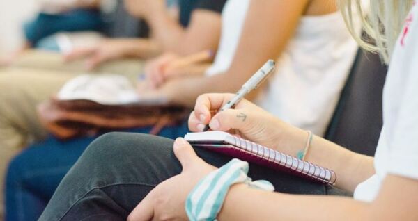 Becal dispone de oportunidades para especialización