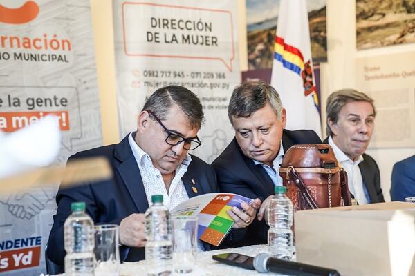 Embajada Argentina entregó materiales lúdicos para mujeres víctimas de violencia