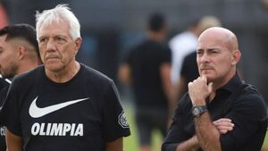 Elvio Paolorosso: "Hace tres meses éramos campeones y sorprende esto"