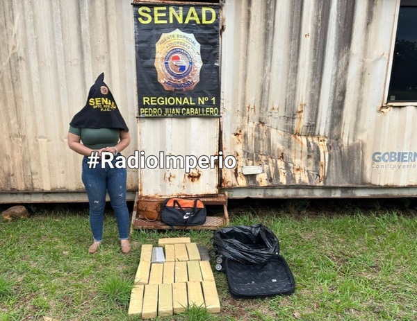 Senad detiene a una mujer con 18 kilos de marihuana en un transporte - Radio Imperio