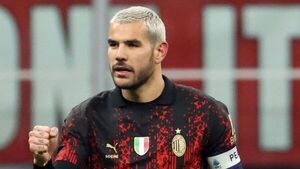 Tottenham y Milan, irregulares en busca los cuartos