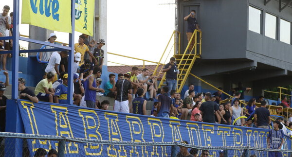 Versus / Trinidense pide disculpas por los actos vandálicos en el juego ante Libertad