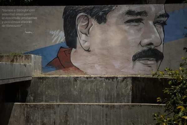 Nicolás Maduro, aferrado al poder tras una década de tribulaciones - Mundo - ABC Color