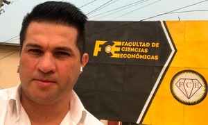 Exigen renuncia del decano y permiso sin goce de sueldo como docente - OviedoPress