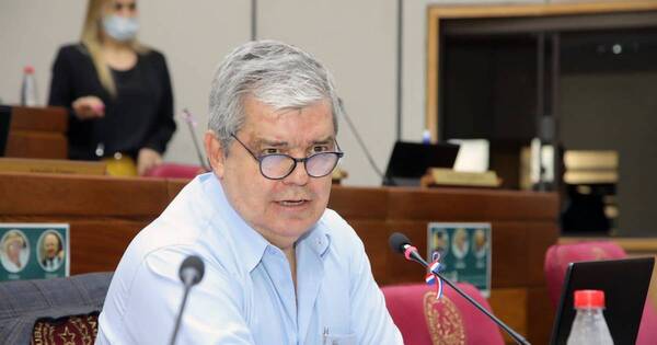 La Nación / Enrique Riera: “Dosier entregado al próximo fiscal general fue hecho por Desirée”