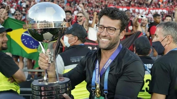 Otro entrenador campeón de la Copa Sudamericana ¡en el radar de Olimpia!