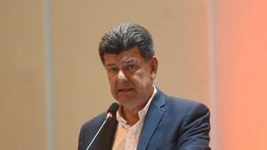 Alegre critica que Peña no sea capaz de debatir "mano a mano"