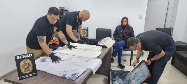 Diario HOY | Detienen a pasajera que pretendía viajar con cocaína oculta entre ropas y toallas