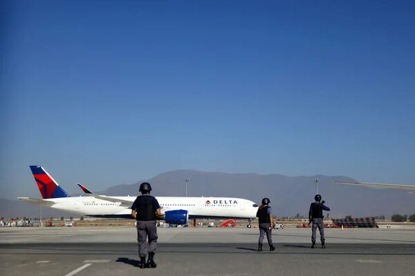Frustrado atraco “de película” deja 2 muertos en aeropuerto de Chile - Mundo - ABC Color