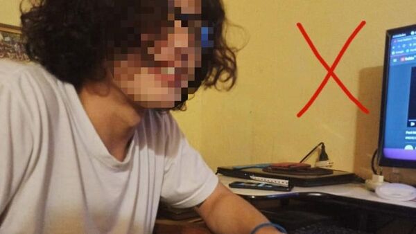 Por tener cabello largo y tatuajes le agredieron brutalmente