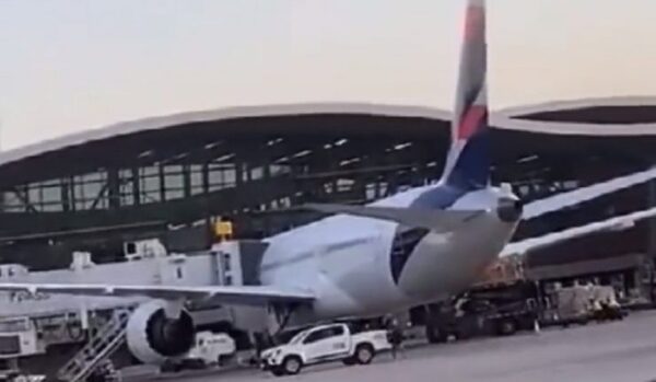 Dos muertos en el robo frustrado de 32,5 millones de dólares en aeropuerto de Santiago - Radio Imperio