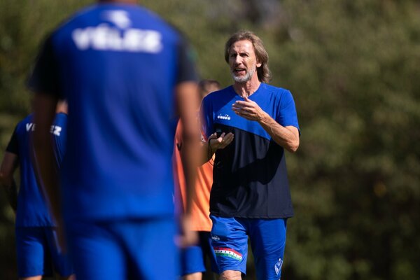 Versus / Ricardo Gareca dirigirá a José Florentín en Vélez Sarsfield