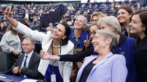 Por primera vez en la historia, hay mujeres en todos los parlamentos del mundo