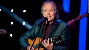 Joan Manuel Serrat volvió a cantar en la Universidad de Barcelona