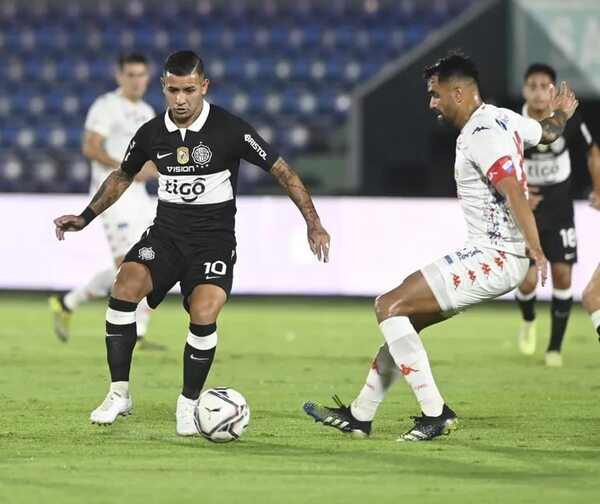 Nacional vs. Olimpia: Empate que deja lejos a ambos - Fútbol - ABC Color