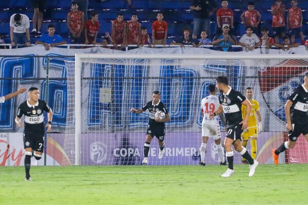 Olimpia: peor, imposible; no pasó de otro empate y está vez con Nacional | 1000 Noticias