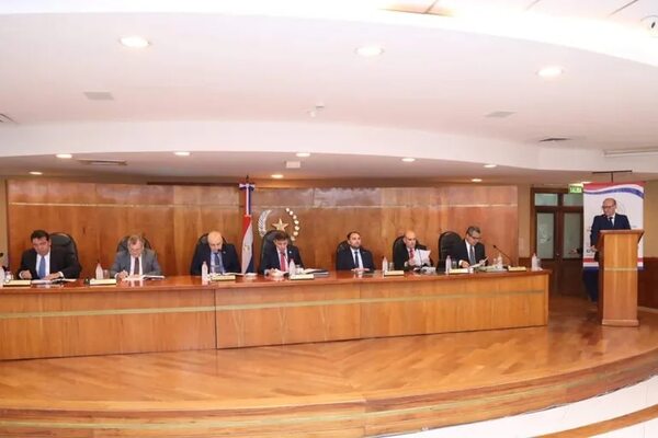 Tres camaristas con puntaje total en último día de audiencias públicas para la Corte Suprema - Nacionales - ABC Color