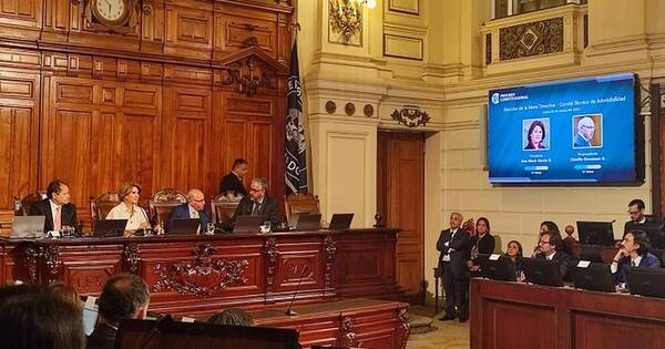 La Nación / Chile inicia elección de 50 redactores de nueva Constitución