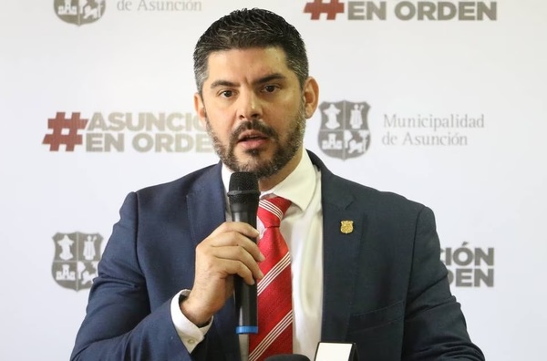Diputados instan a 'Nenecho' a enviar informes sobre deudas de municipalidad de Asunción