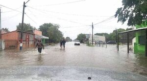Declaran en emergencia a cinco departamentos por las inundaciones