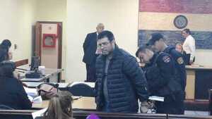 Diario HOY | Tras 20 suspensiones, inicia audiencia de Papo Morales por crimen de joven