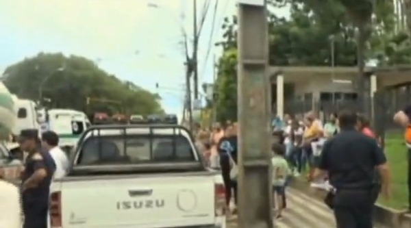 Diario HOY | Madre e hija fallecen arrolladas frente a IPS