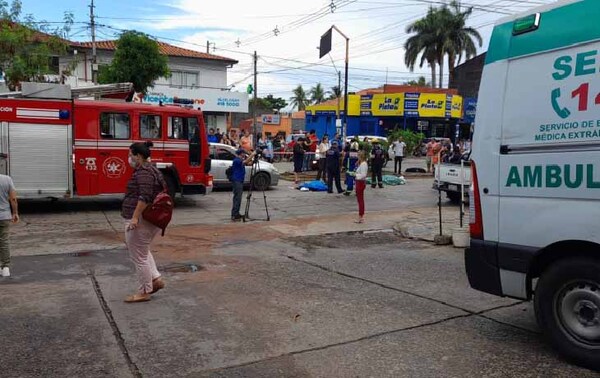Madre e hija fallecen arrolladas frente al IPS Central – Prensa 5