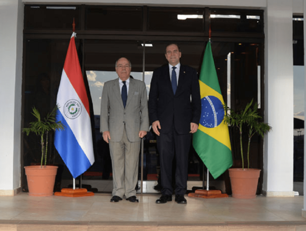 Canciller paraguayo se reúne con su par brasileño para tratar tema Itaipú · Radio Monumental 1080 AM