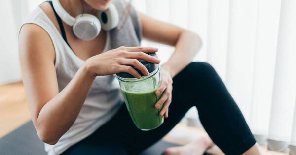 La Nación / ¿Es bueno sustituir comidas por batidos de frutas o verduras?