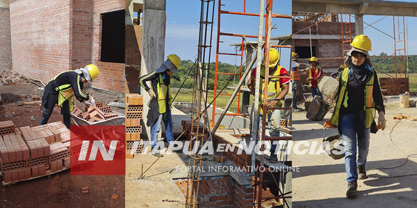 JOVEN ENCARNACENA ES LA PRIMERA MUJER ALBAÑIL EN LA CONSTRUCCIÓN DEL GRAN HOSPITAL DEL SUR - Itapúa Noticias