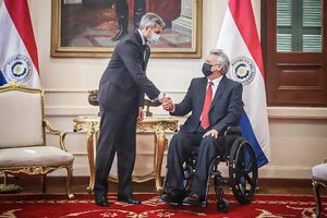 Expresidente Lenín Moreno asegura que no pidió asilo político en Paraguay y habla de una “persecución” - Política - ABC Color