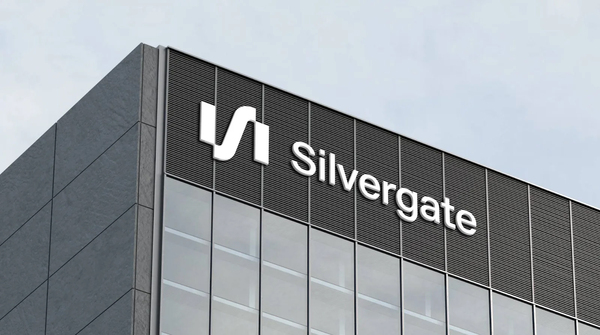 El bitcóin pierde los 22.000 dólares tras cerrar Silvergate su banco especializado en criptomonedas - Revista PLUS