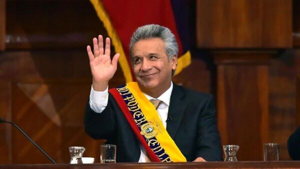 Lenín Moreno descarta asilarse en Paraguay y denuncia persecución