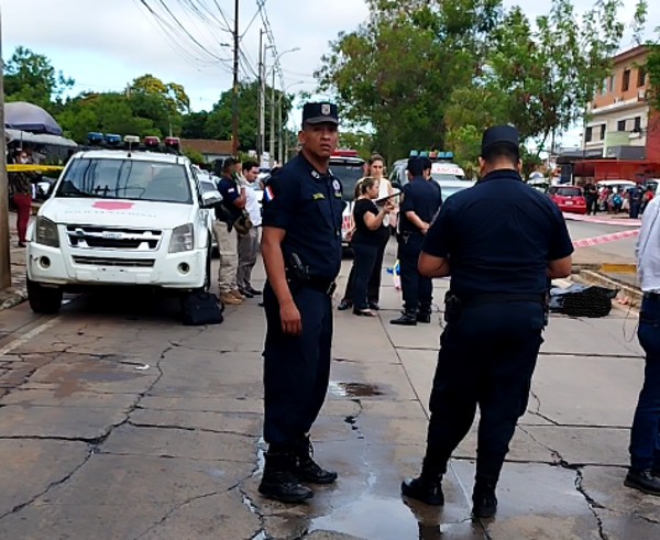 Madre e hija mueren arrolladas por un camión - trece
