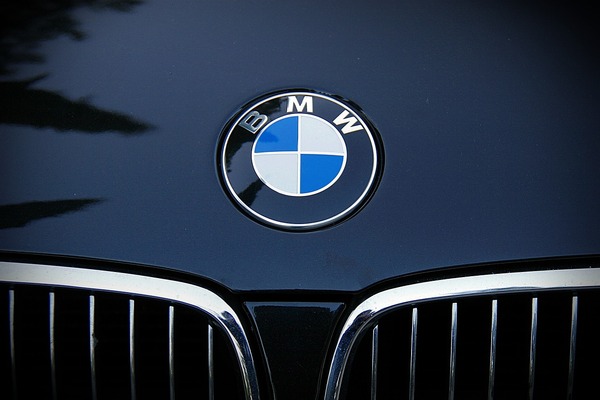 BMW gana 18.582 millones de euros en 2022, un 49,1 % más - Revista PLUS