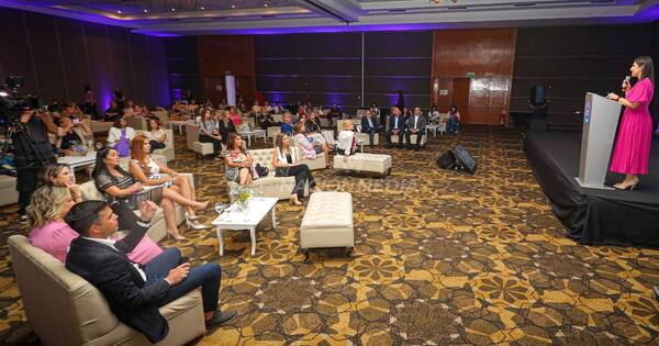 La Nación / Banco Basa lanzó el “Programa Mujer” para emprendedoras