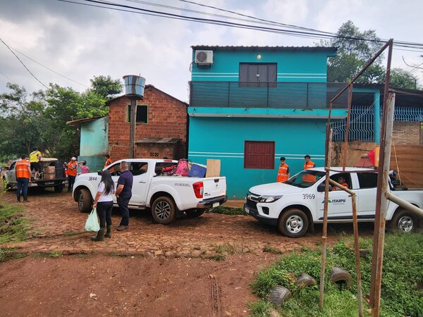 Diario HOY | Baja el nivel del río Paraná y se normaliza la situación en zonas inundadas de CDE