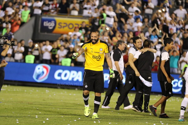 Versus / "Sasá" contó qué le dijo a Diego Barreto cuando el portero dejó Cerro para ir a Olimpia