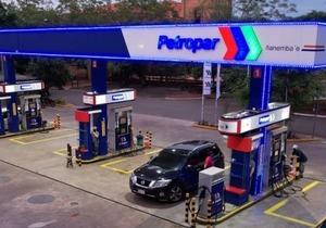 Petropar anuncia disminución de precios de naftas desde este viernes