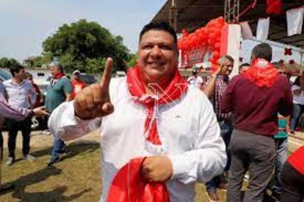 Intendente de Nanawa sigue hospitalizado tras balacera en ronda de tragos en su domicilio
