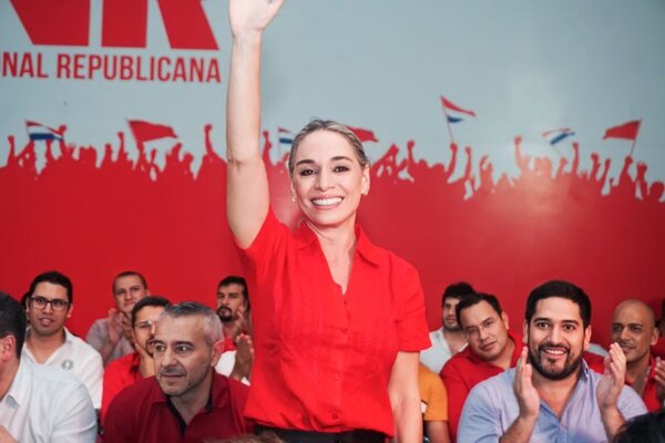 Candidata a diputada promete impulsar mejoras en la educación - ADN Digital
