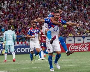 “Héroes por un día”: Cerro y una épica victoria ante Fortaleza en la ida | 1000 Noticias