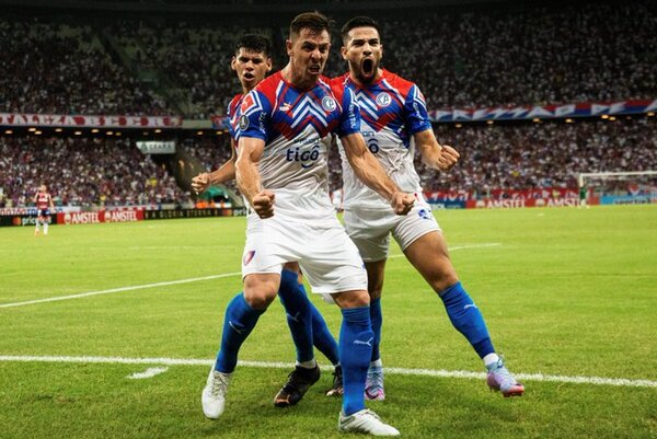 Gran victoria de Cerro en Fortaleza con gol de Churín - La Tribuna